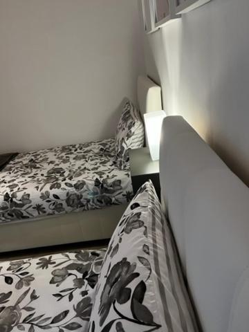 Sliema, Apt7, Stylish 2 Bedroom Apartment With Parking Kültér fotó